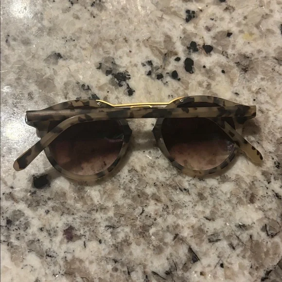 KREWE St. Louis Sunglasses - Picture 5 of 12